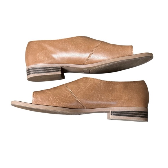 Roebuck & Co Womens Camel Tan Faux Leather Flats 8M Open Toe Sandals Neutral - Picture 9 of 11